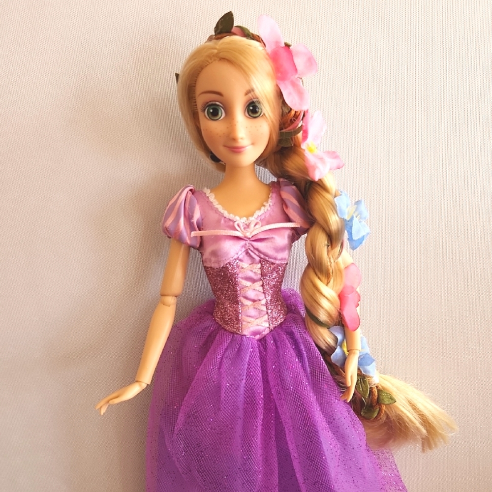 Rapunzel Disney Doll